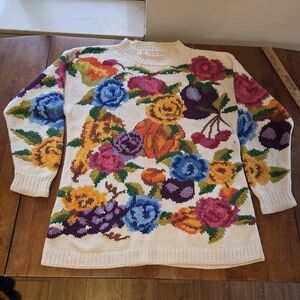 Vintage women's sweater Jennifer Reed flower pattern hand knit size medium